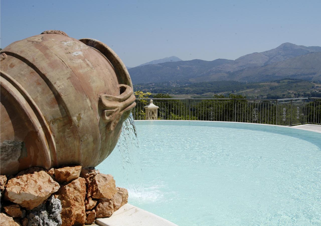 Bosco D'Olmi Country House Sant'Andrea del Garigliano Eksteriør bilde